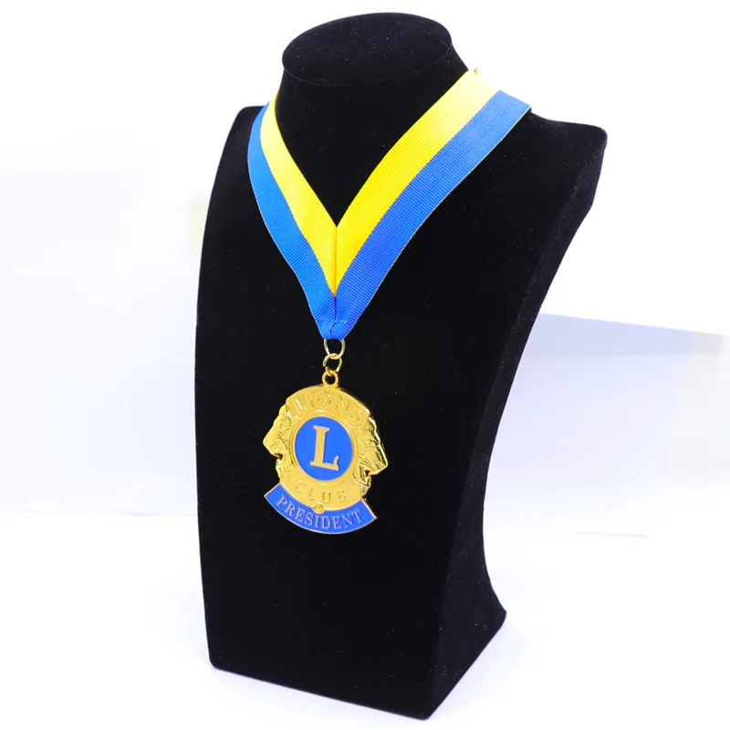 Custom Zinc Alloy Material Lion Club Matt Gold Color 3d Souvenir Medal With Epoxy