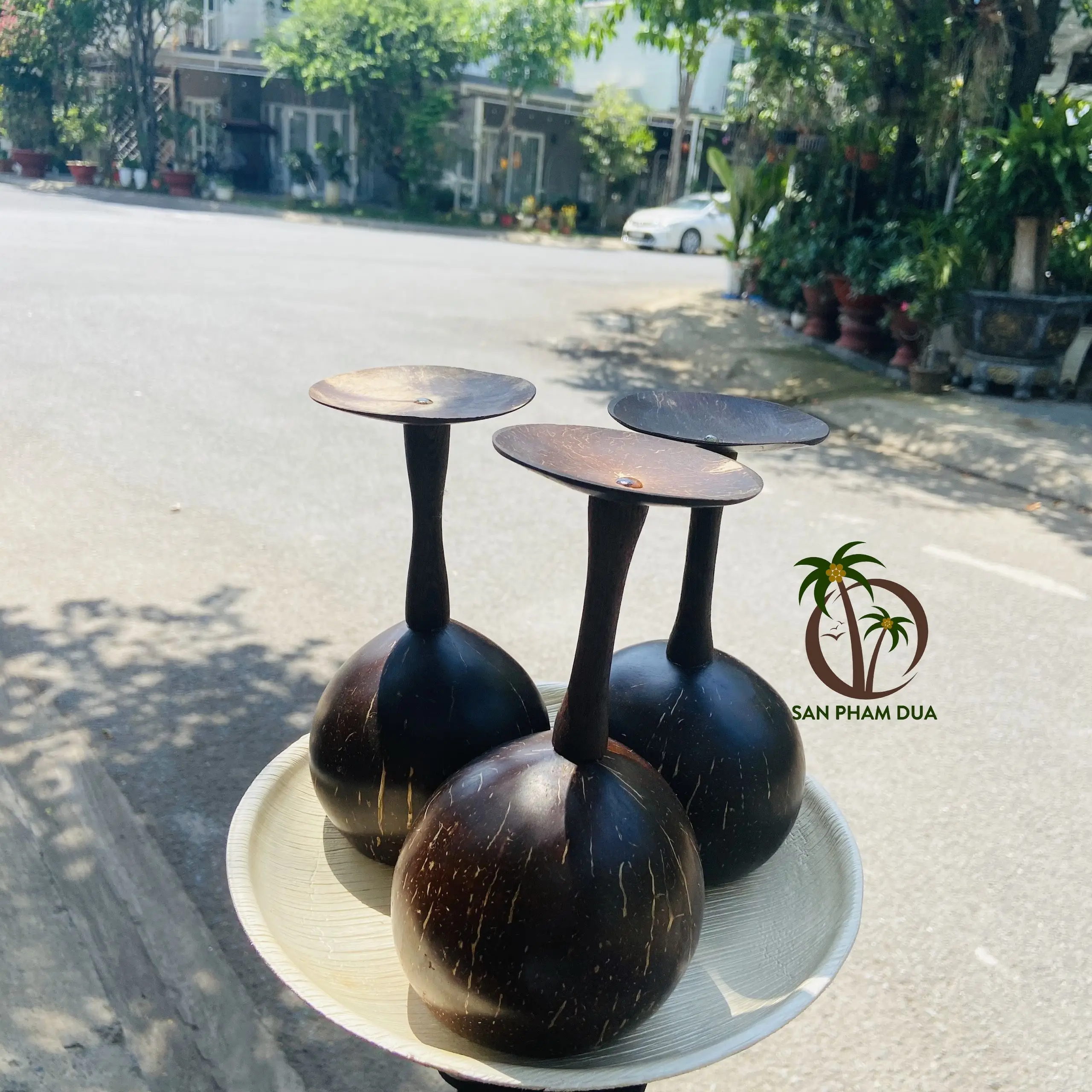 WINE CUP MADE FROM 100% COCONUT SHELL/ COCONUT CUPS FOR DRINKING/ COCONUT SHELL CUP COFFEE