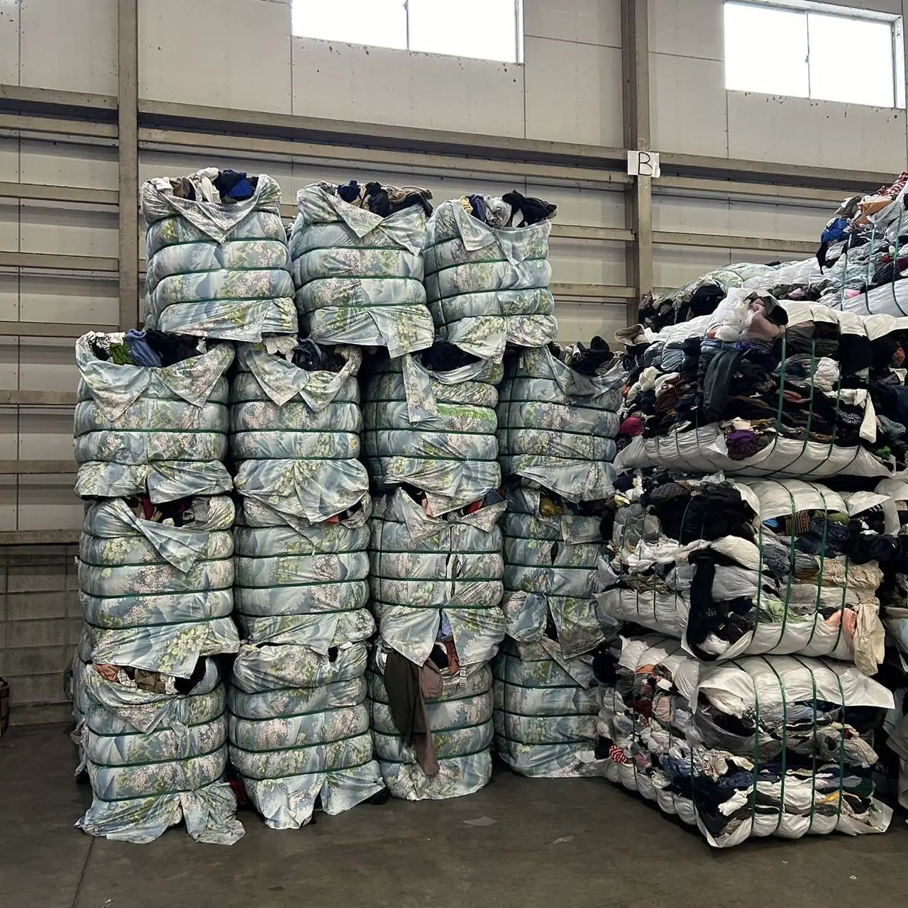 Bale Premium Wholesale Branded High Quality Bulks Men Japan Used Clothing Exporters used clothes