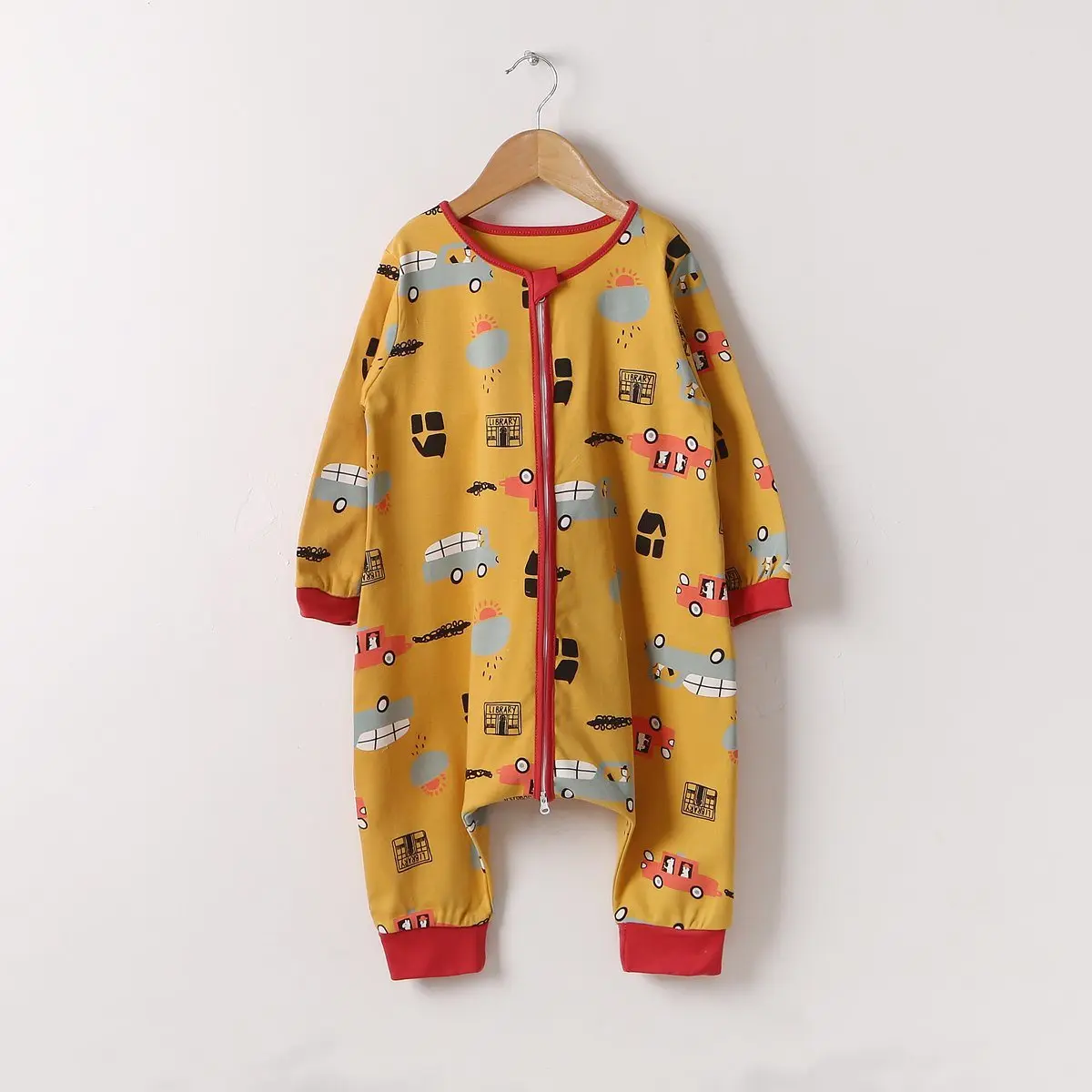 High Quality Bamboo Fabric Rompers Trendy Design Beautiful Print Pattern Full Sleeves Smart Baby Romper Set for Boys and Girls