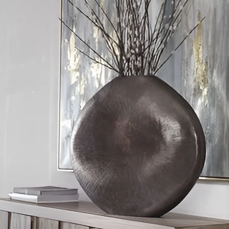 Modern Extra Large Hammered Metal Table Vase Gold Finish for Home Decor Floor Decorative Flower Pot Unique Design Modern Design