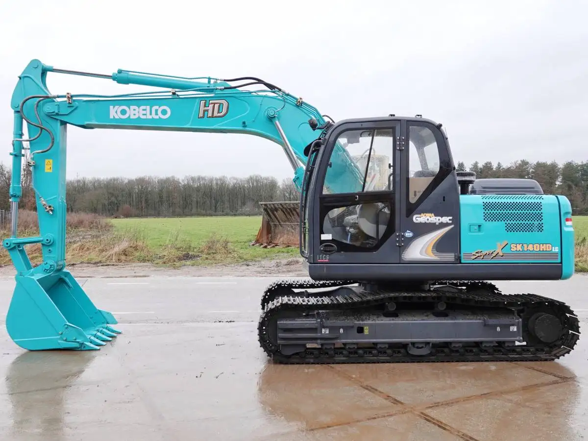2021 экскаватор Kobelco SK140 HDLC
