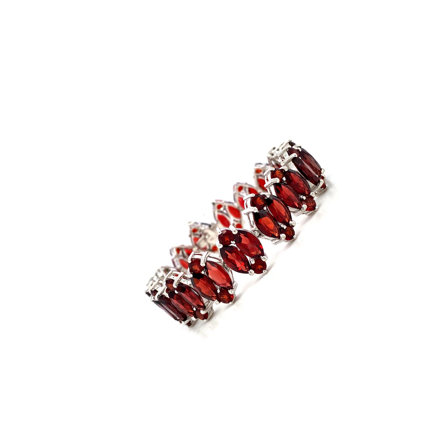 Natural Red Garnet Bracelet 925 Sterling Silver Jewellery Handmade Bracelet for Women Garnet Gemstone Designer Bracelet