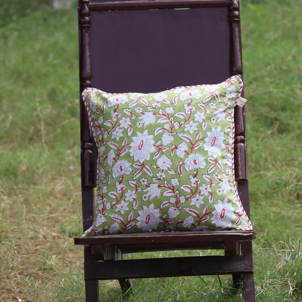 Sofa Beds Decoration Pillows With Great Embroidery Work an 100% Cotton Material Cushion Covers and Hand Block Print Patterns