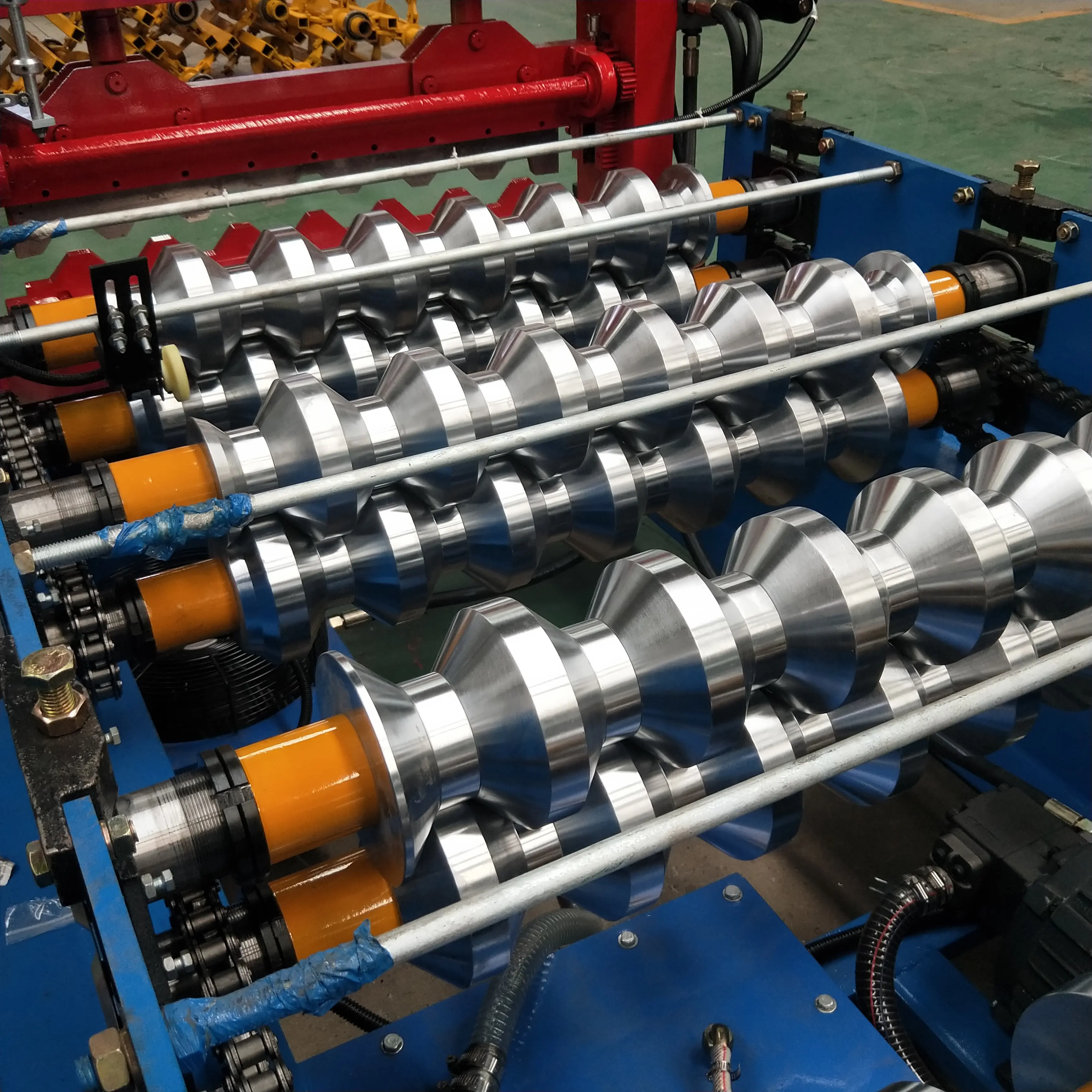 Low price metal steel sheet roofing roll forming machine for sale