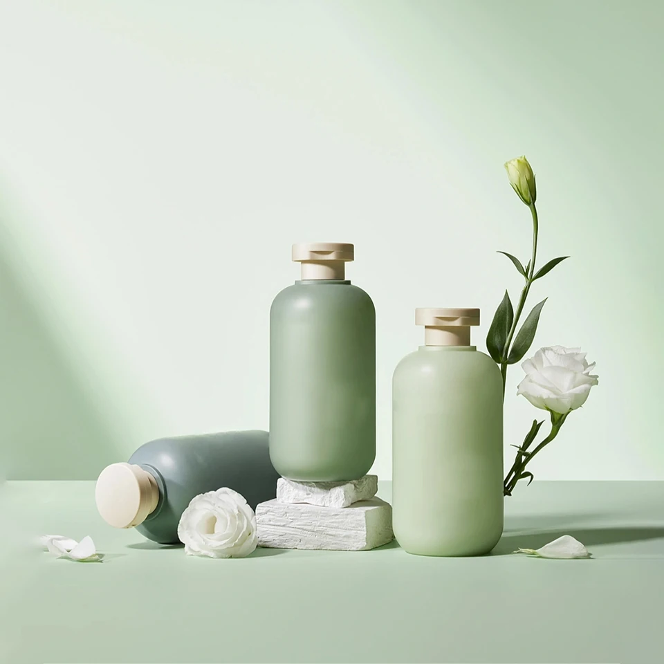 Matte Green Plush HDPE Plastic Cosmetic Packaging Soft Touch Squeeze Body Lotion Bottles 200ml 250ml 400ml 500ml Shampoo Bottle