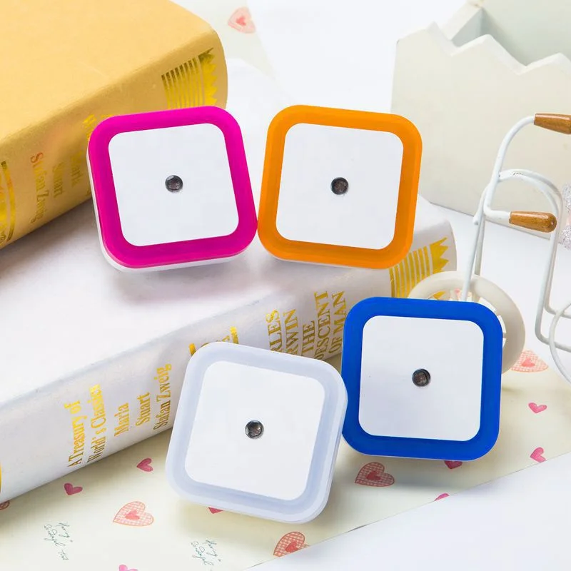 US EU Plug-in Auto Sensor Control Led Wall Socket Baby Nursing Sleeping Lamp Plug In Night Light Lamp