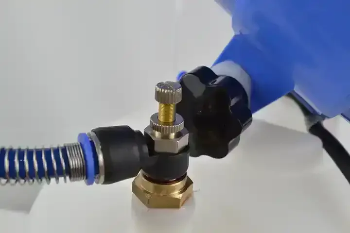 Full-Color High-Power Led Smoke Machine Fogger Sprayer Portableel Ectric Mist Foam ULV Disinfection Sprayer 4L