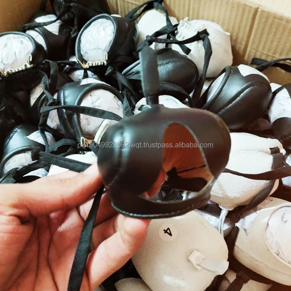 Arab Style Soft Leather Hood for Falconry for All Bird Sizes Outdoor Game Call Equipment