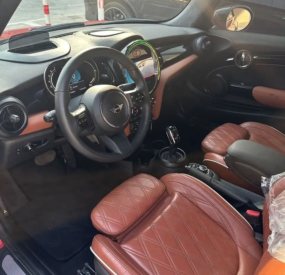 Factory  Sale  2024  Mi_ni Coo_perr S-E   Model , Highly Equipped Electric Cars