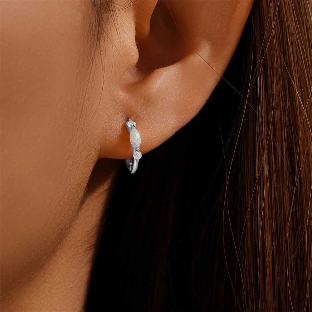 Серьги-кольца из опалового циркона 925