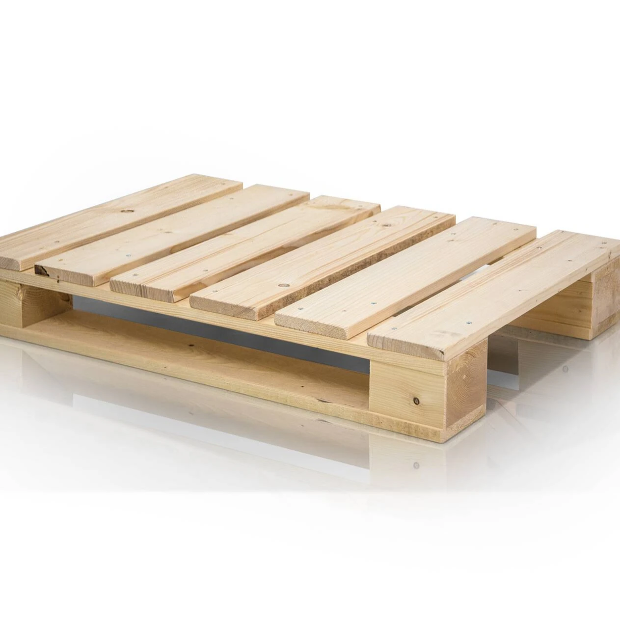 Best Supplier Of Quality Wood Pallets / Bamboo Pallets / Standard Euro Pallet Warehouse wood Pallet for wholesale