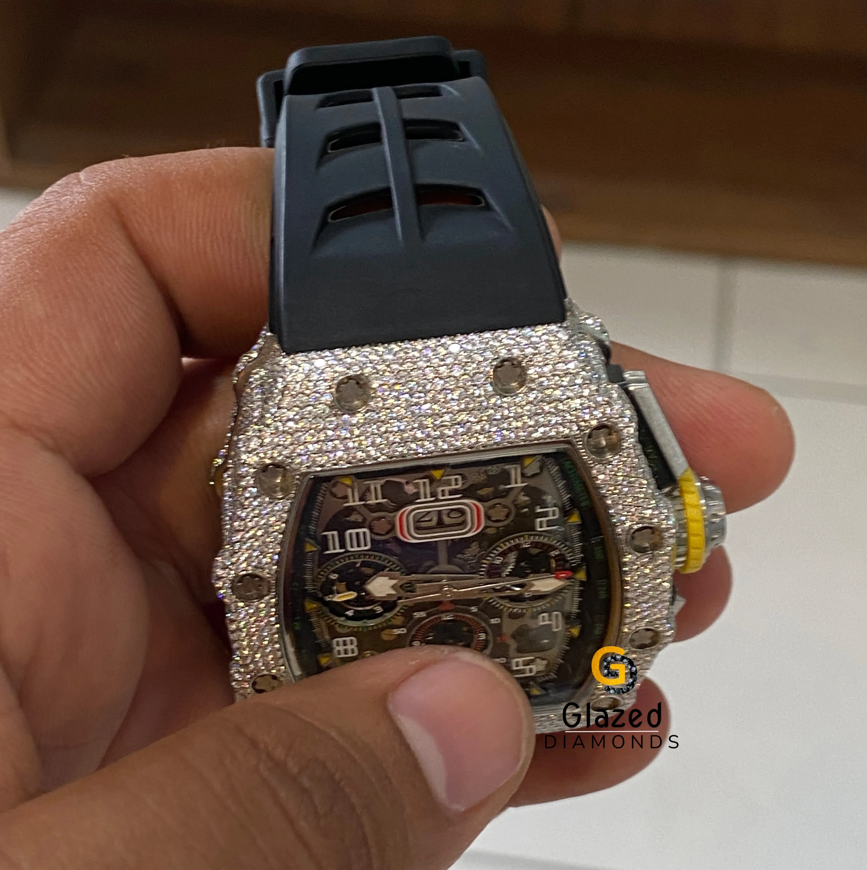 Designer Hip Hop Personalized Moissanite Watch Enhanced With Round Brilliant Cut VVs Clarity Diamonds Iced Out For Men