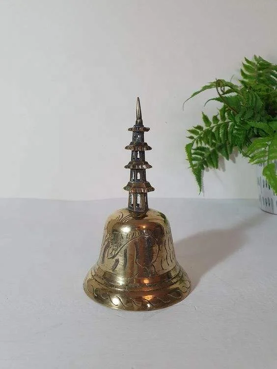 Rustic Look Brass Bell new Design brass Hand bell With new design handle new Look Metal Peon Bell For Office