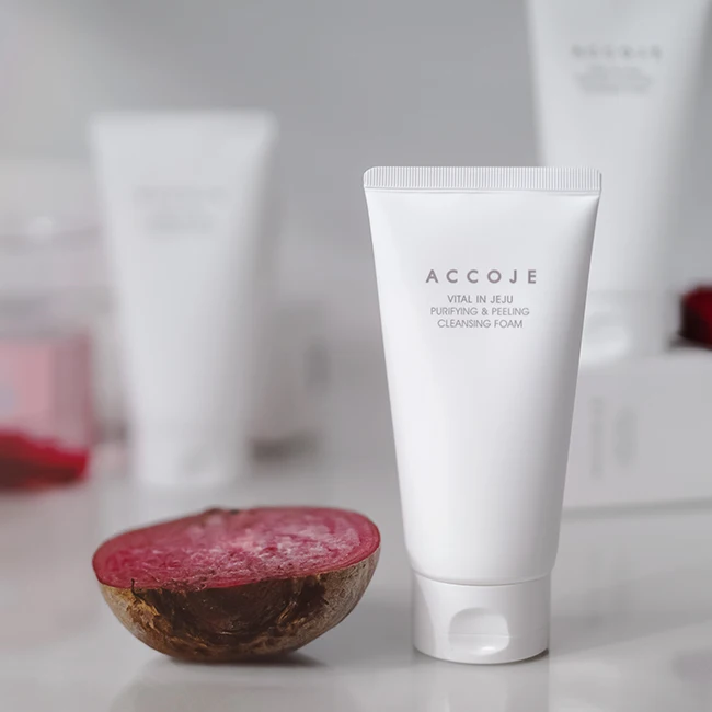 Accoje Vital in Jeju Purifying Peeling Cleansing Foam