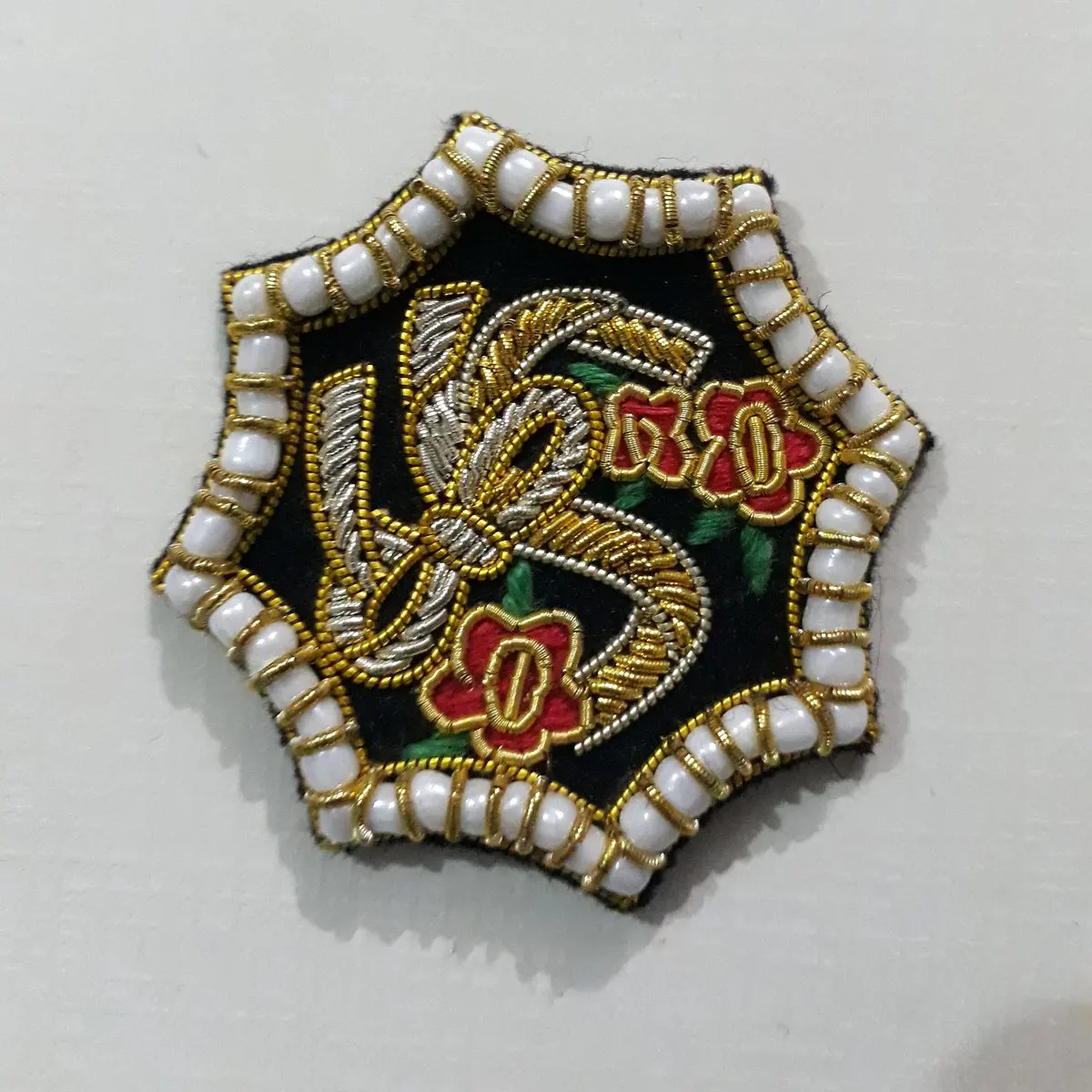 new fashion  hand embroidery bullion wire brooch HAND  fashion brooch custom made jacket patches Giraffe pin