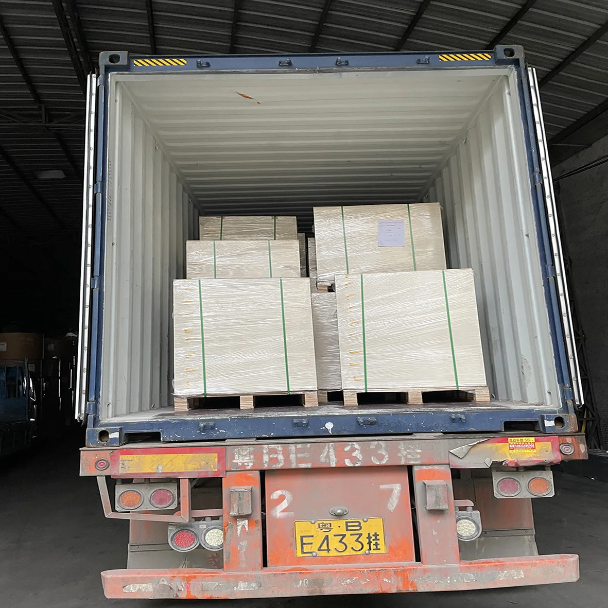 Factory Price Wholesale Hot Sale SBS/SBC/C1S Ivory Board White Cardboard in Sheets