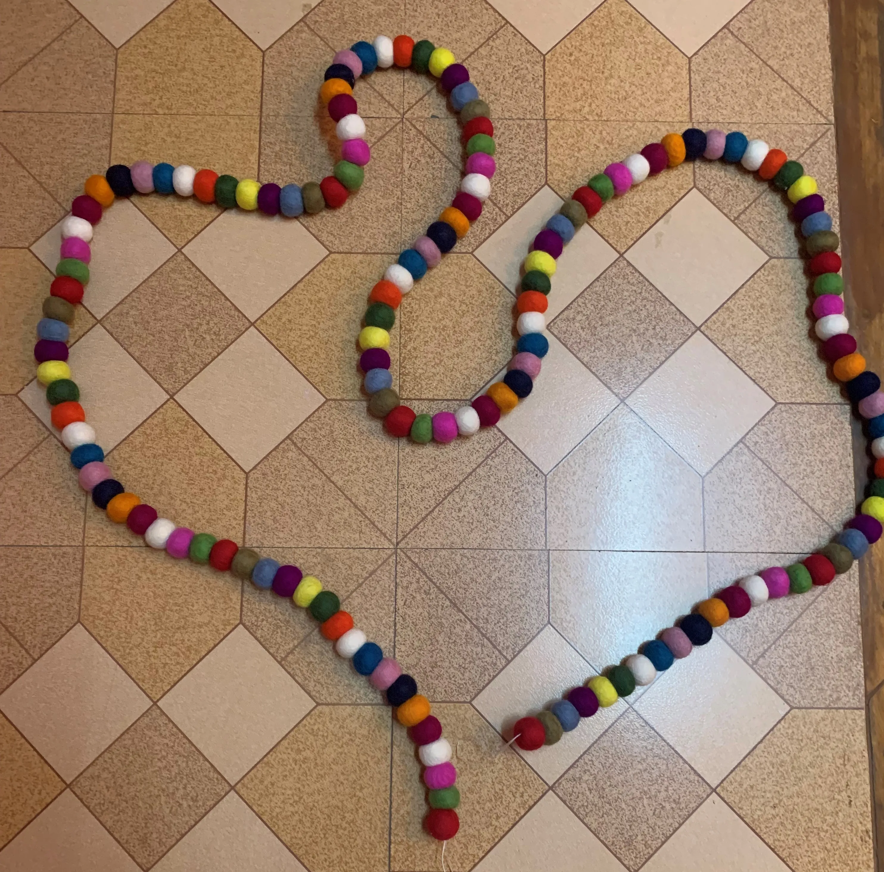 Рождественские гирлянды/гирлянды из войлочного мяча