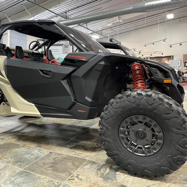 SSV Can-am Maverick X3 XRS Turbo RR atv 4x4 400cc motorbike tricycle motorcycle dirt bike 125cc atv 800cc 4x4