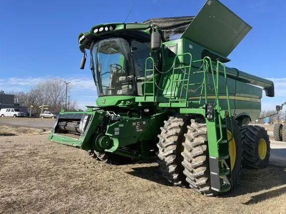 Комбинированный комбайн John Deere 760 трактор запчасти