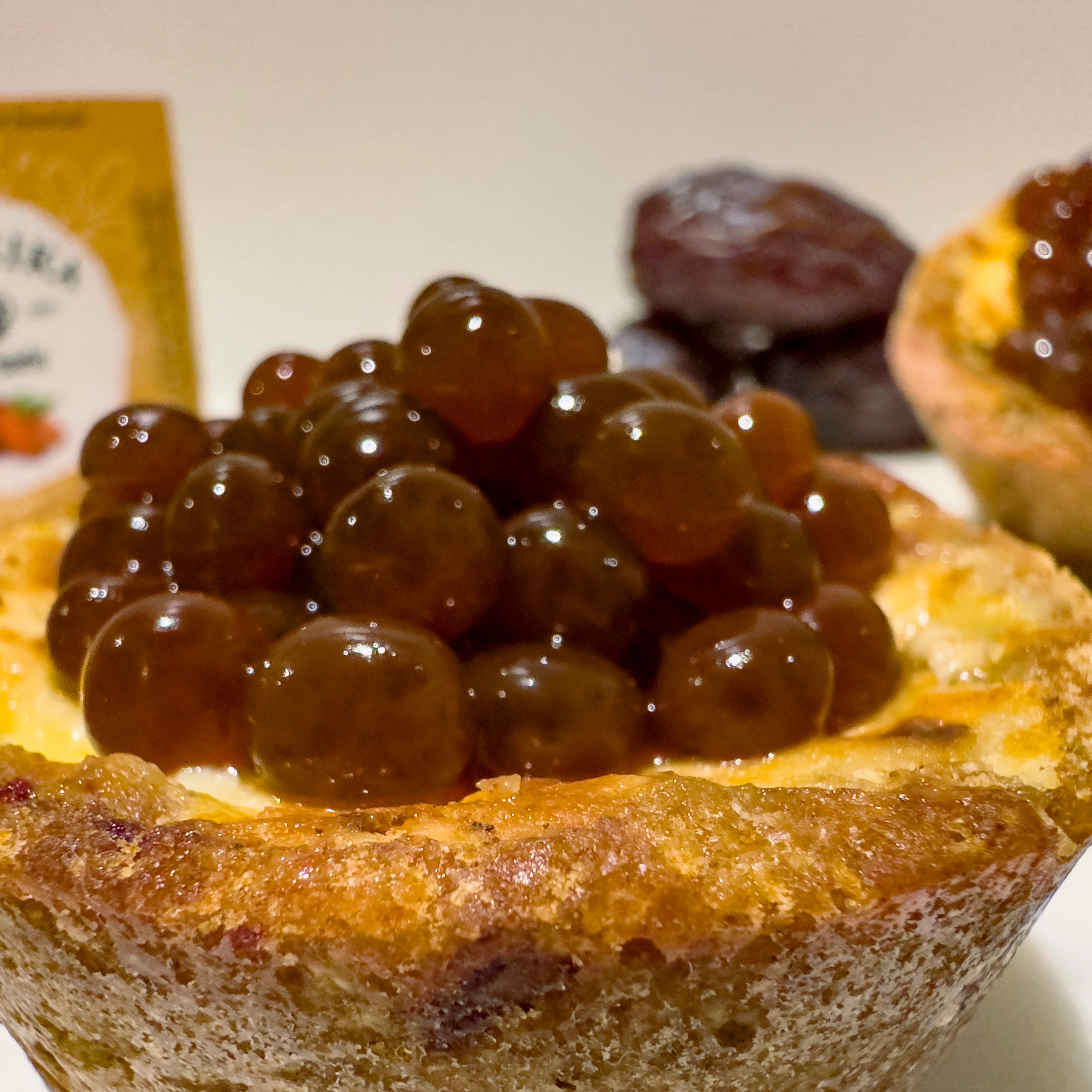 Spherika Date -Pearls 55g glass jar 1 oz Spain gourmet foodie dessert garnish topping decoration flavour pearls date syrop