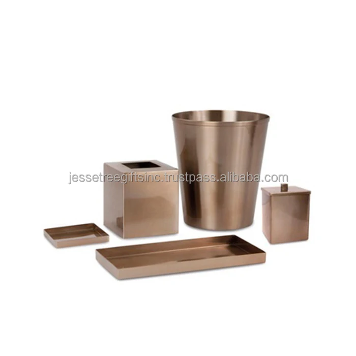 Metal Luxury Bathroom Set Of Seven Pieces Modern Bathroom Accessories Golden Finishing Factory Price Decorative Bathroom Set