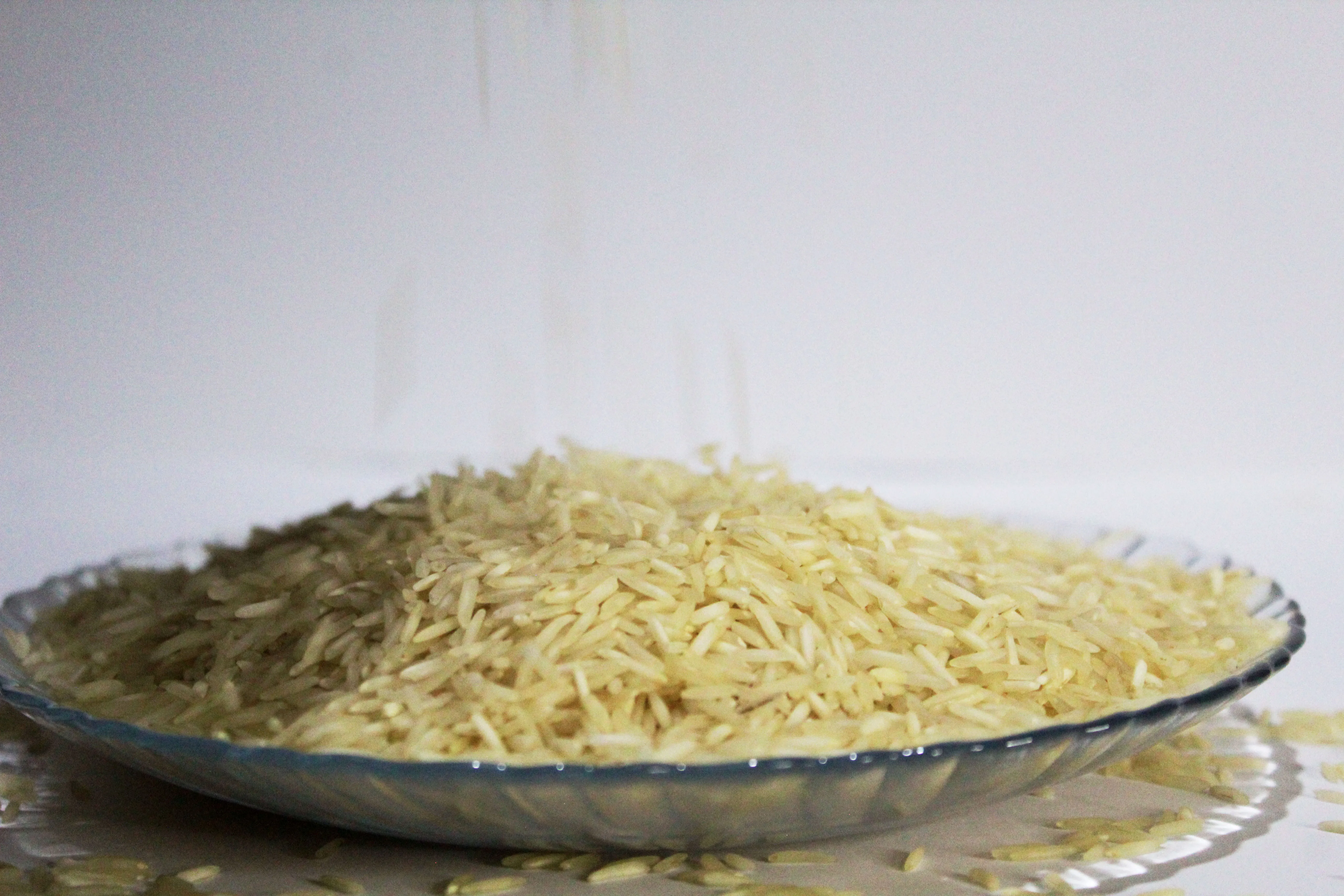 Top Quality Basmati Rice Healthy and Organic Long Grain Fragrant Rice Wholesale by Foodies (PVT.) Limited