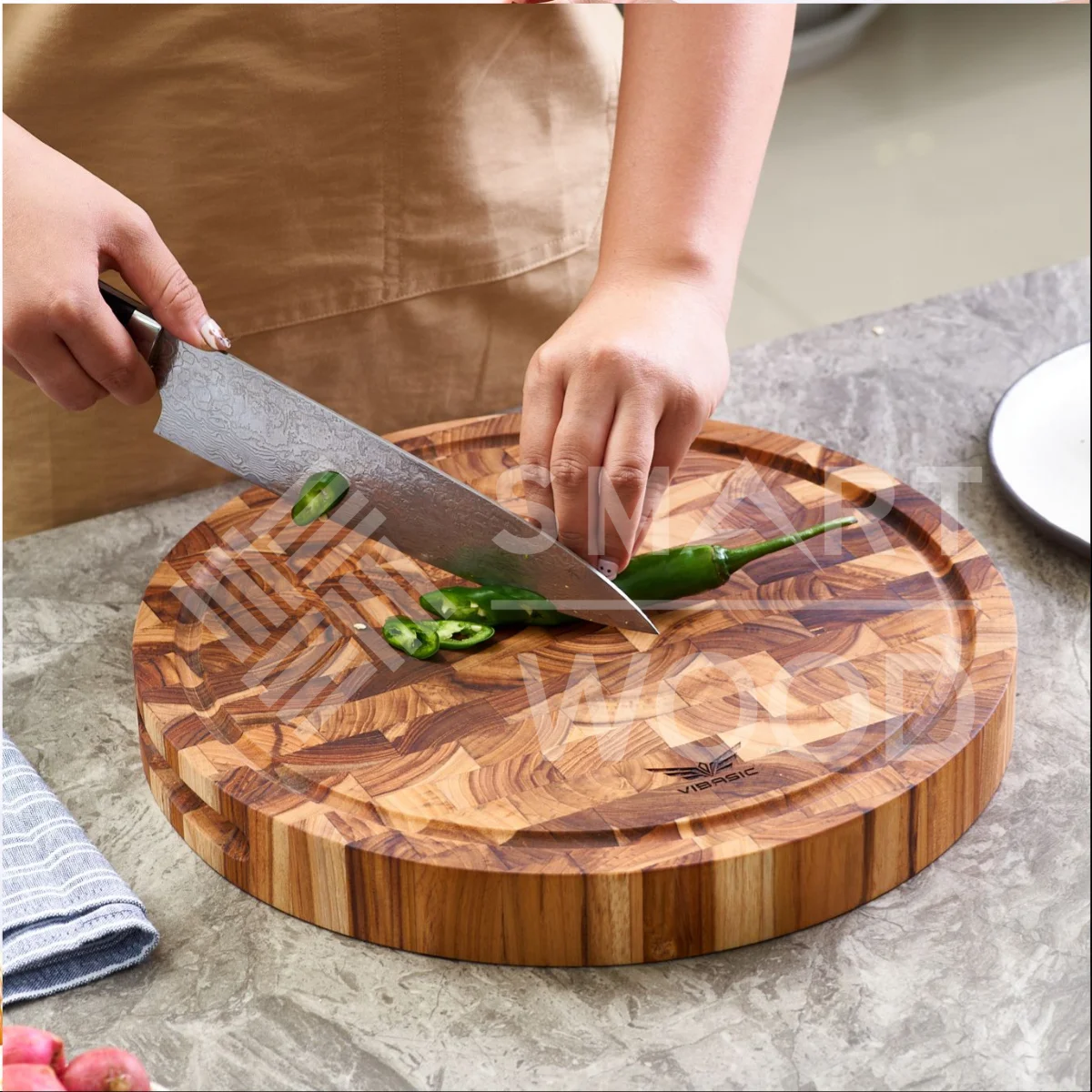 WHOLESALE PRICE - TEAK ROUND END GRAIN WOOD CHOPPING BLOCK GOOD QUALITY WITH HOLES NATURAL COLOR FOR KITCHEN