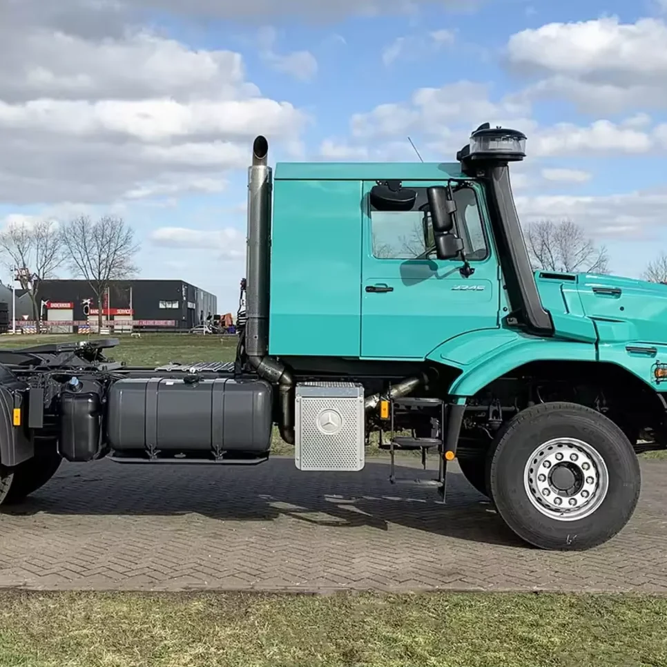 (H & S) отгружает быструю б/у MERCEDS-BENZZ 2022 ZETROS трактор 2045-S 4x2