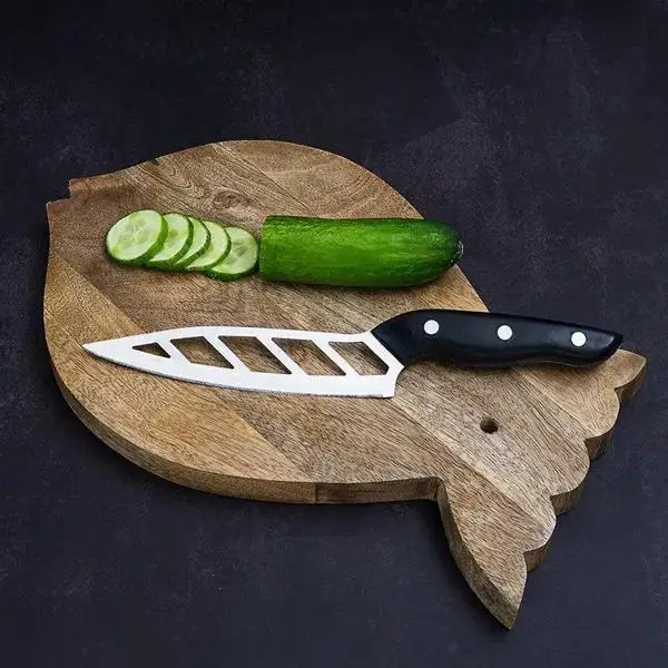 Lowest prices Customized shape and size mango wood chopping board Fish shape chopping board Different shape cutting board