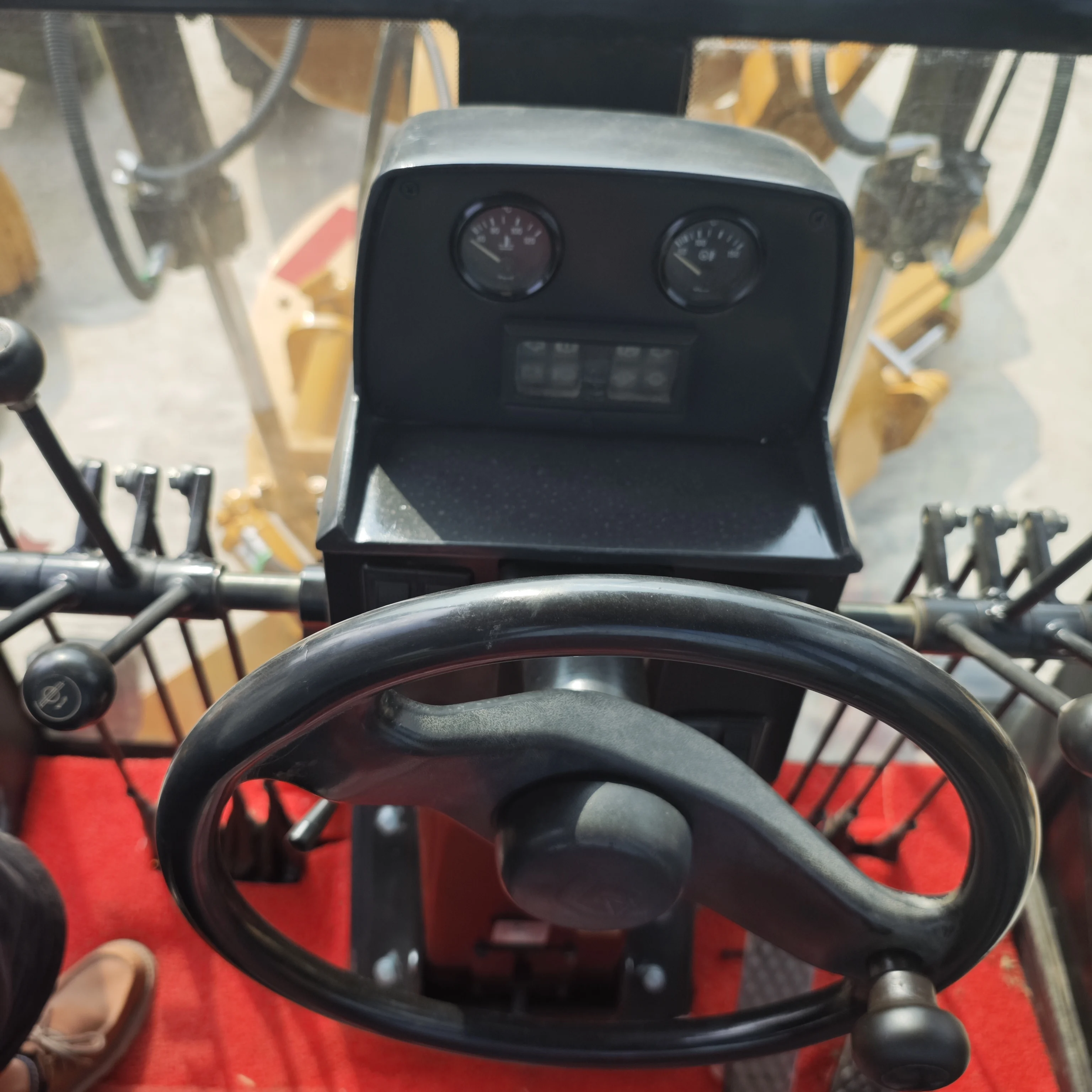 Used motor grader CAT140K China made Caterpillar 140K road construction machinery in good condition for sale
