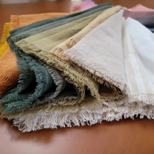 Wholesale Custom Various color linen napkins with fringe. Raw edge Stonewashed tassels linen napkins.Wedding Table Linen