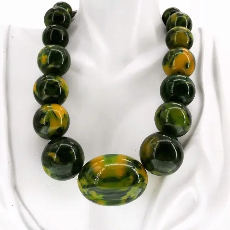 Massive Bakelite Swirls Necklace  Statement Chunky Acrylic Indian Jewelry Irregular DIY Wholesale Necklace Women Popular Resin