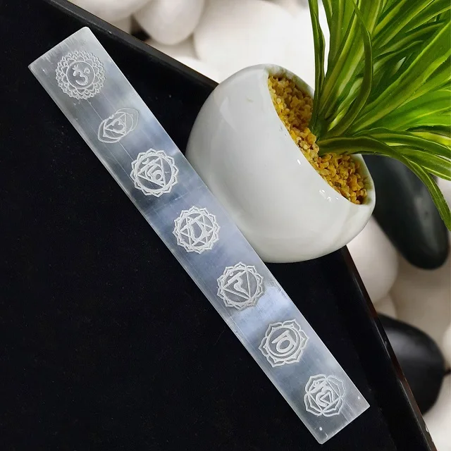 High Quality Natural Crystal Healing Selenite 7 Chakra Charging Plate Engraved Selenite Stick Spiritual Healing Plate Chakra