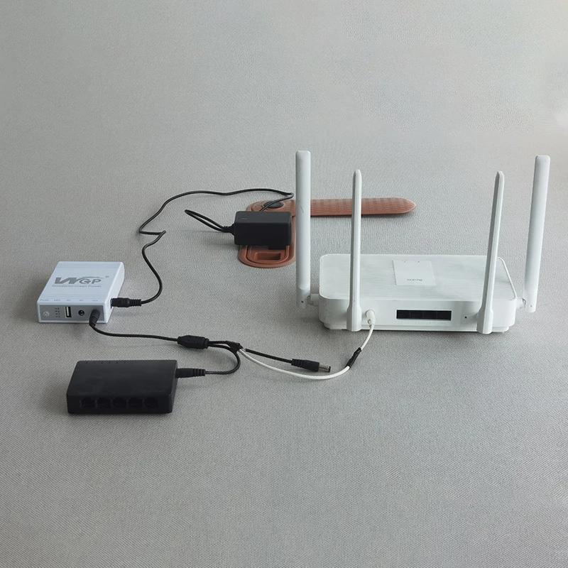 WGP MINI UPS fast charging 17600mAh high capacity multiple output mini dc ups for wifi router monitor no break