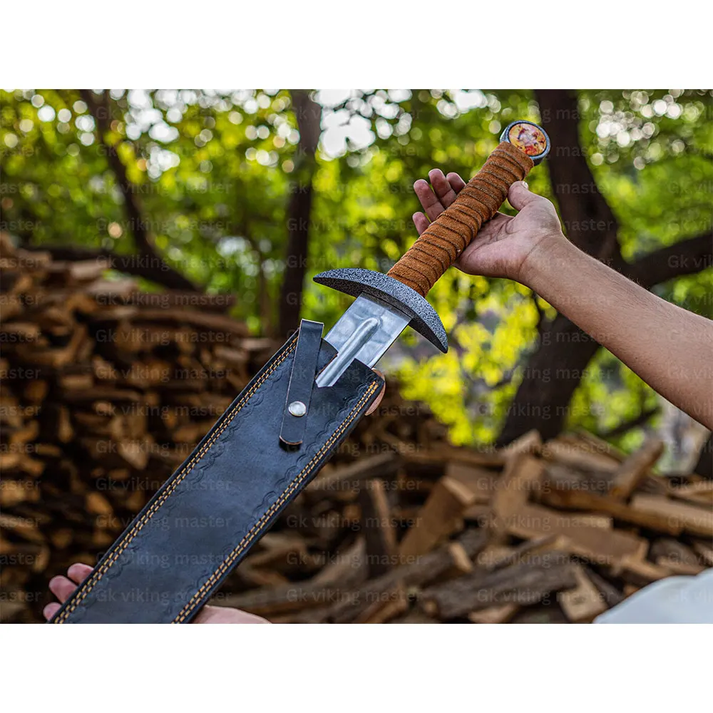 Handmade Damascus Steel Hunting Sword New Arrival 2024 OEM Handcrafted Damascus steel Sword knife for Retailers & Wholesalers