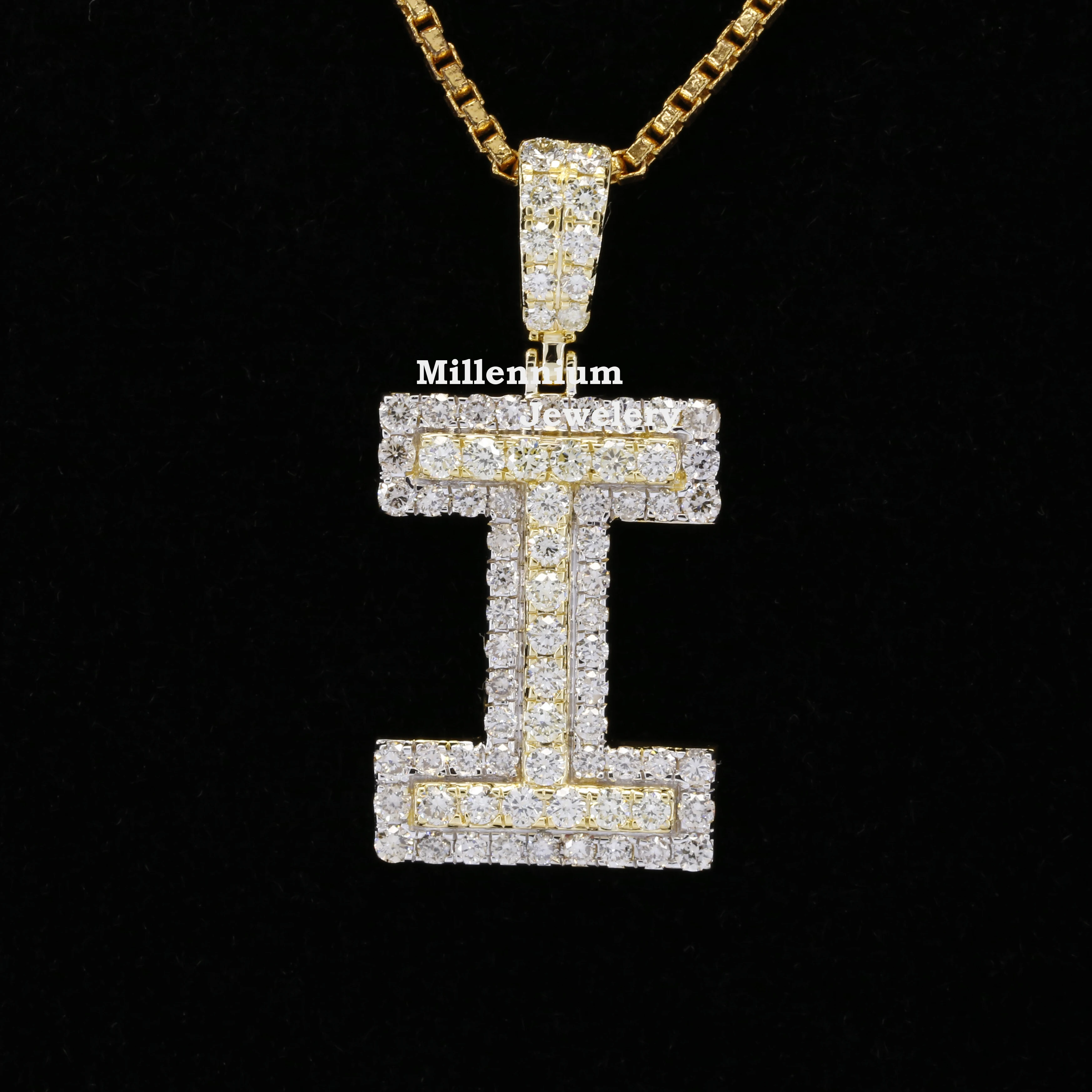 Luxuries VVS Clarity Round Cut Moissanite Pendant Gold Plated Silver Initial Custom Pendant Hip Hop Iced Out Pendant