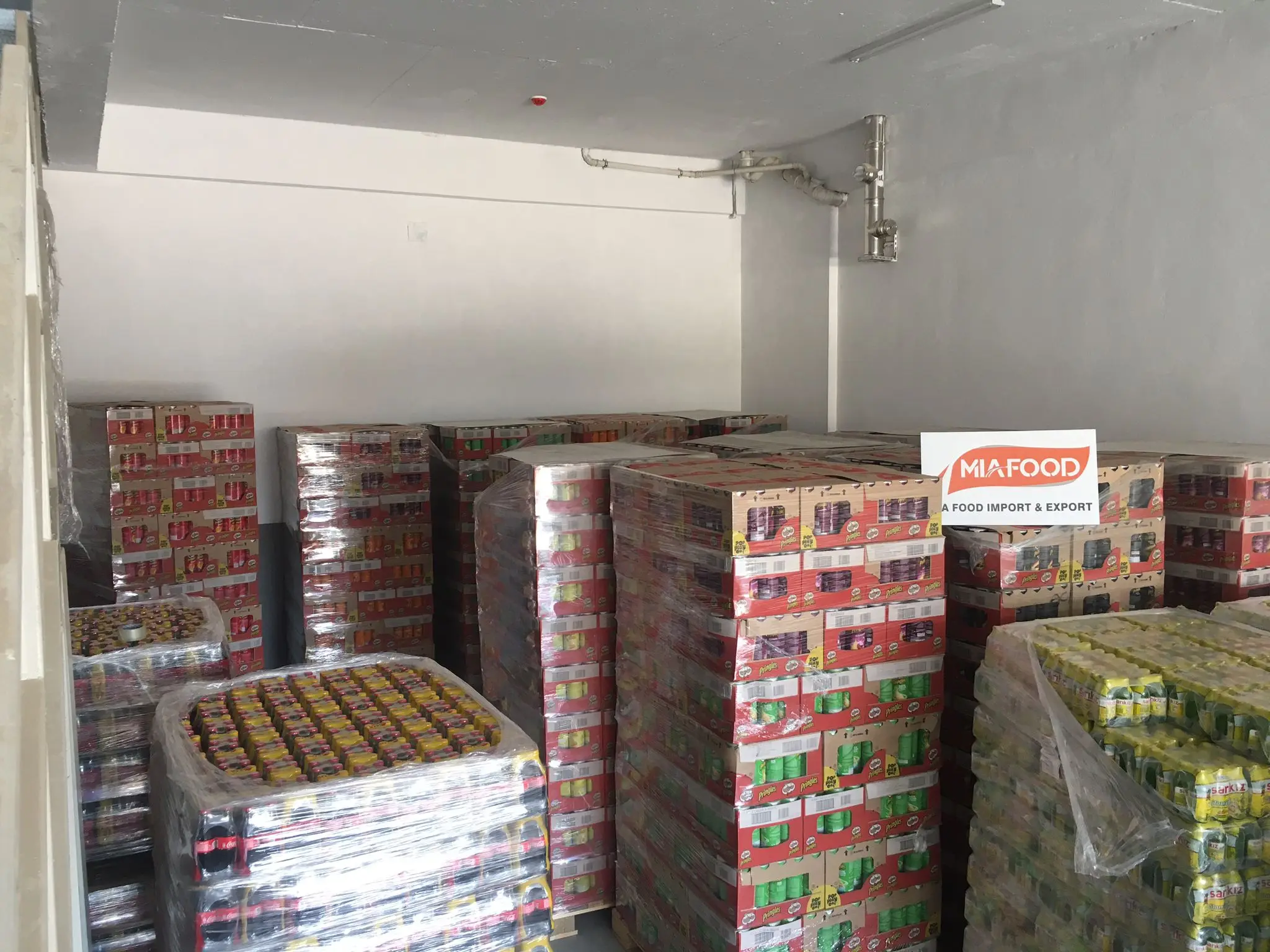 Pringles Original Brand 19 Pcs X 165 Gr Hot Spicy Flavored Chips All the Time Fresh Stock and New Date