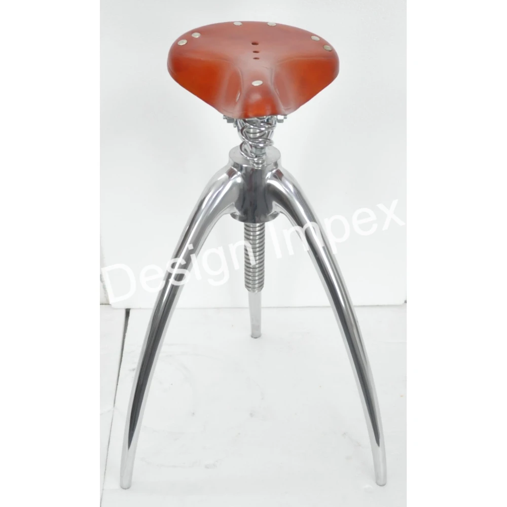 Super Trending Tractor Seat at Reasonable Price Wholesale High Selling Metal Tractor Seat Stool for Interior Exterior Decoration