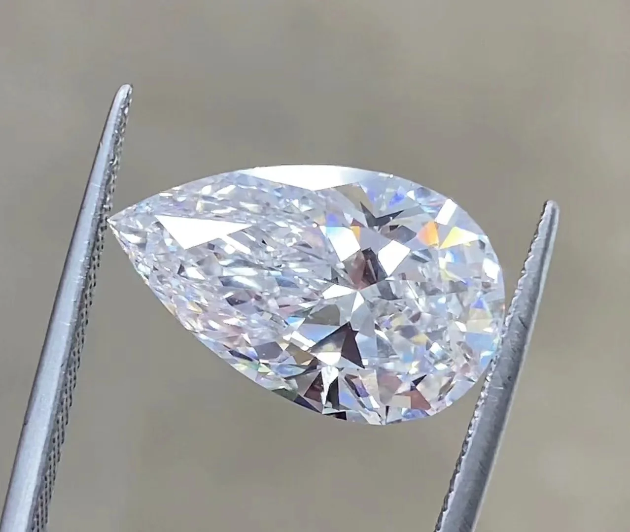 From CHINA Diamond Stone High Quality White Diamond 5 carat created Diamond Price Per Carat Lab D F VS Pear Loose Jewelry