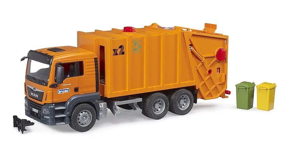 Garbage truck 1.jpeg