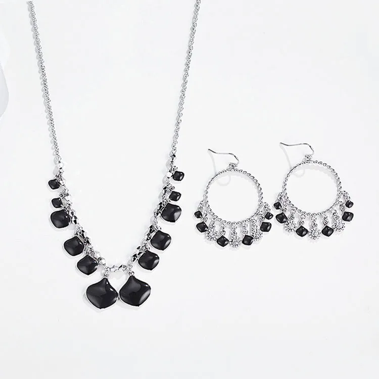 Modern Fashionable Collier Necklace Rhodium Plated Alloy Brass 925 Sterling Silver Material With Black Enamel Charms Party Jewel