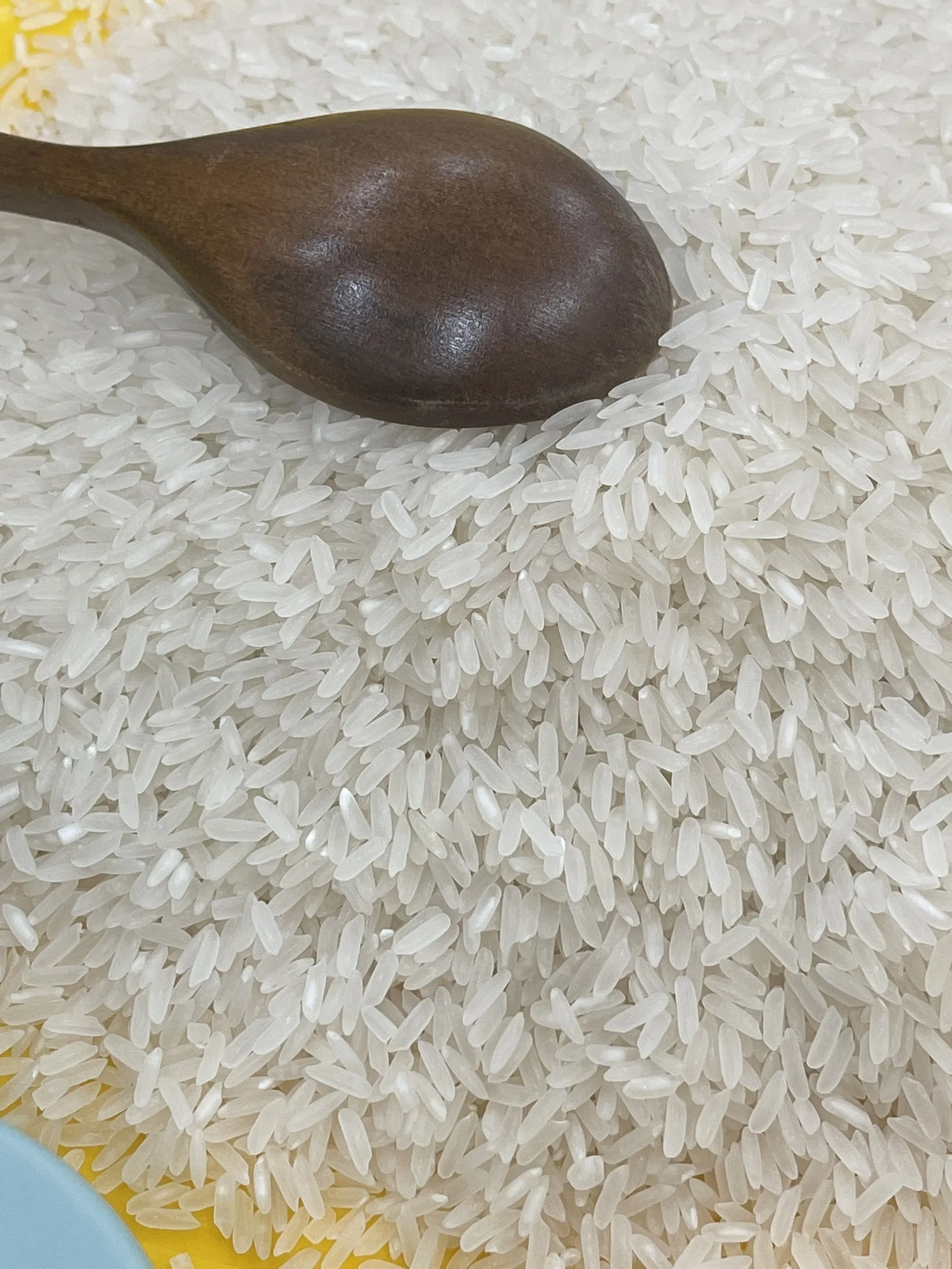 Vietnam 5% Broken Agriculture Soft F&B 50 KG Common Crop Long-Grain Fragrant Rice Old (DT8) In Bag Packaging