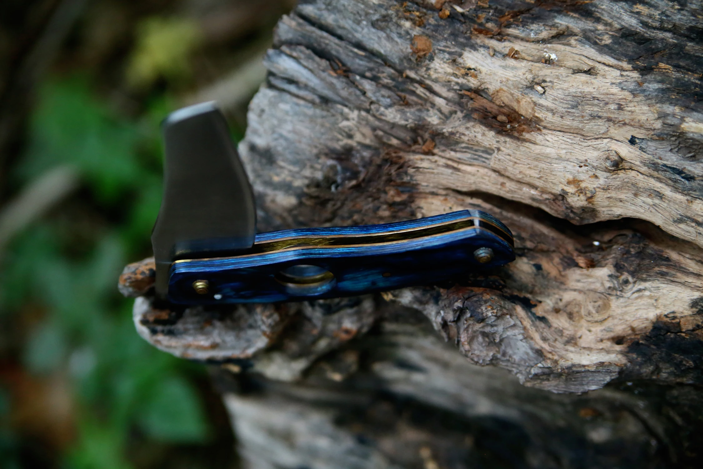 wholesale new arrival design best edc knife m390 steel blade premium pakka wood handle every day carry knife