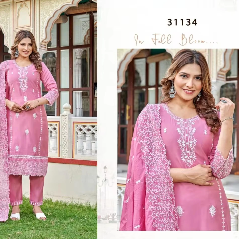 High-quality craftsmanship Traditional Pakistani Style Kurti set with contemporary flair 4 pcs threaded embroidery kurta set