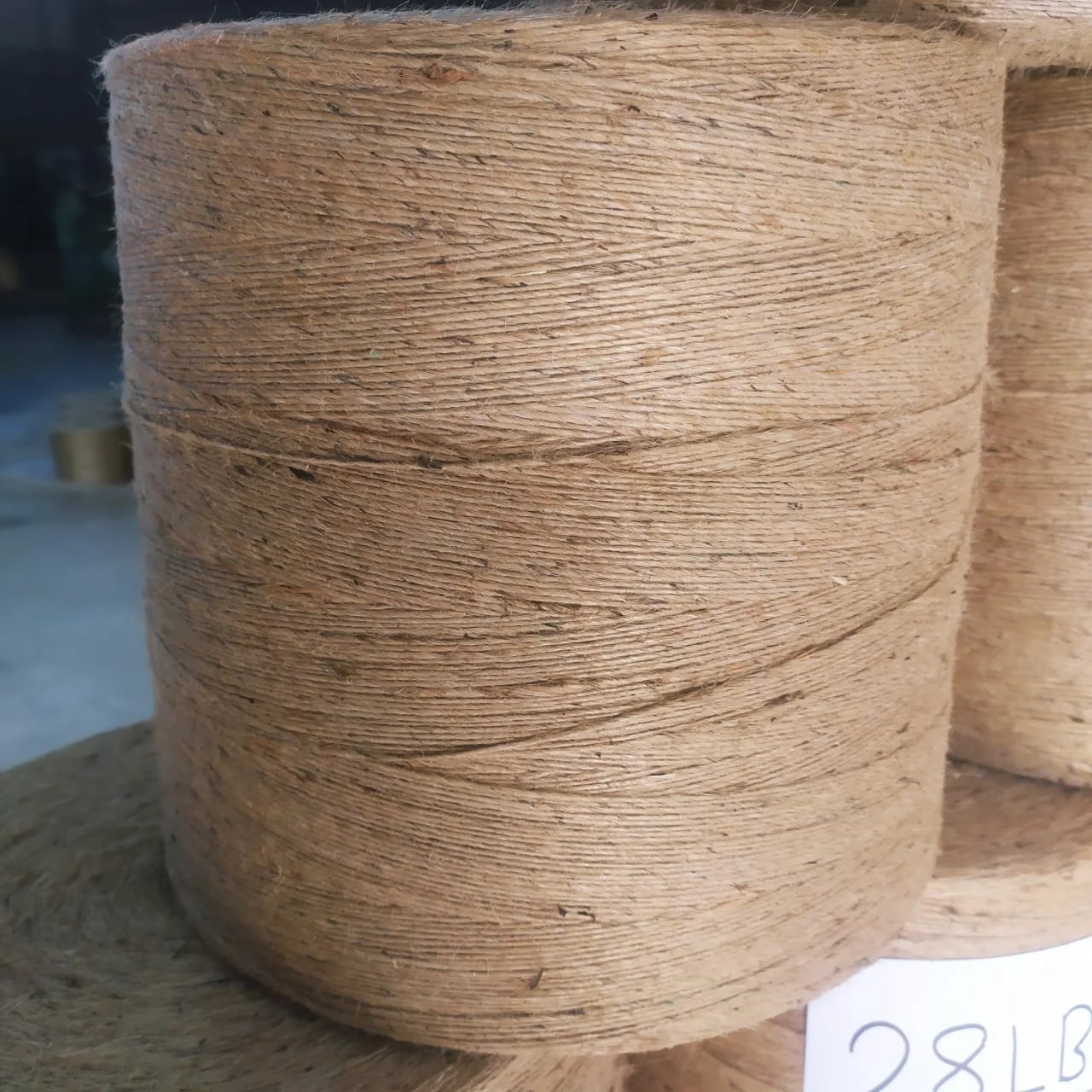 High Quality 28lbs/1ply Jute Yarn from Bangladesh Recycled Raw Material for Knitting Weaving Sewing and Hand Knitting