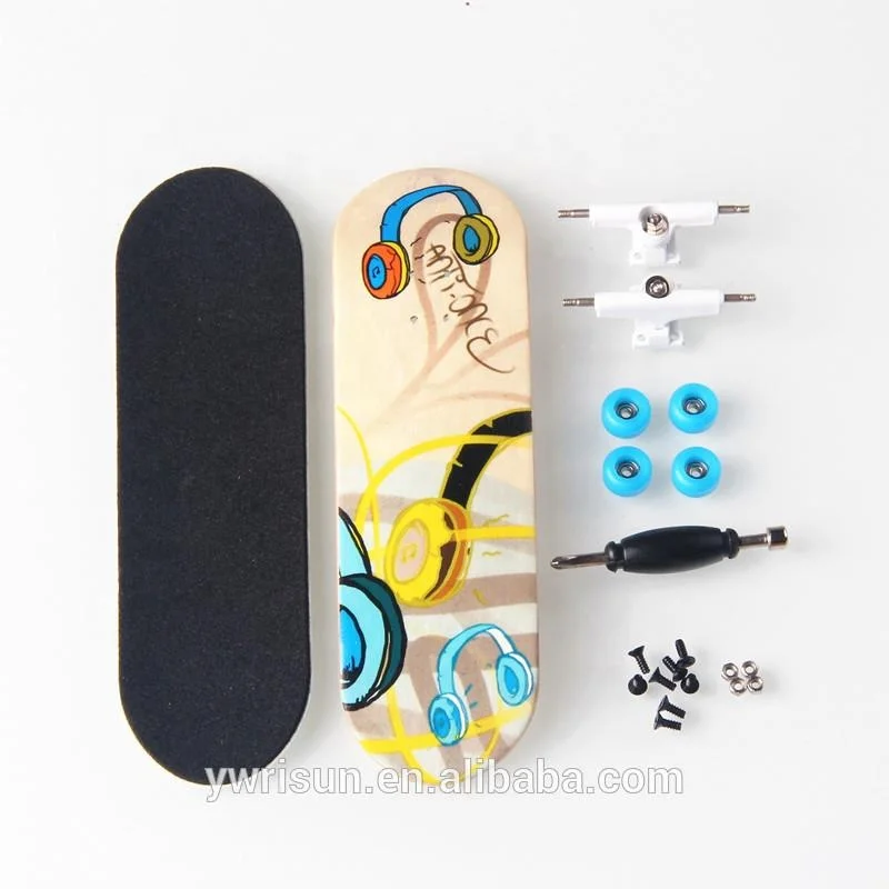 Complete 5 ply maple mini finger skateboard fingerboard tech deck  finger scooter