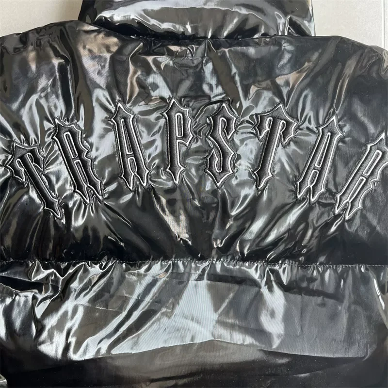 Classic Comfortable Embroidery Pattern Bomber Jacket Custom for Women and Men Clothing CAMOUFLAGE  Cropped Puffer jackets Coats