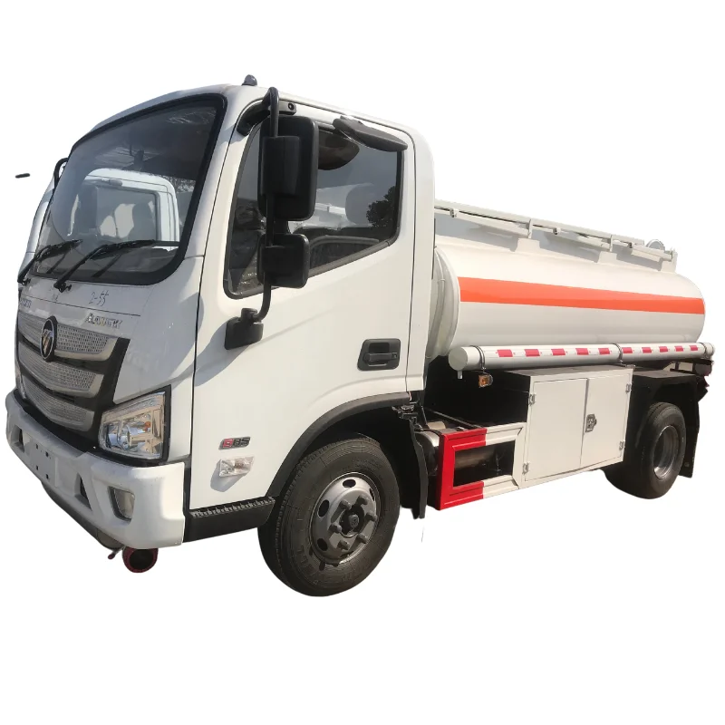 good price 5T 4*2 RHD Cummins engine FOTON AUMARK oil refueler tanker truck new 6KL fuel bowser tank truck price