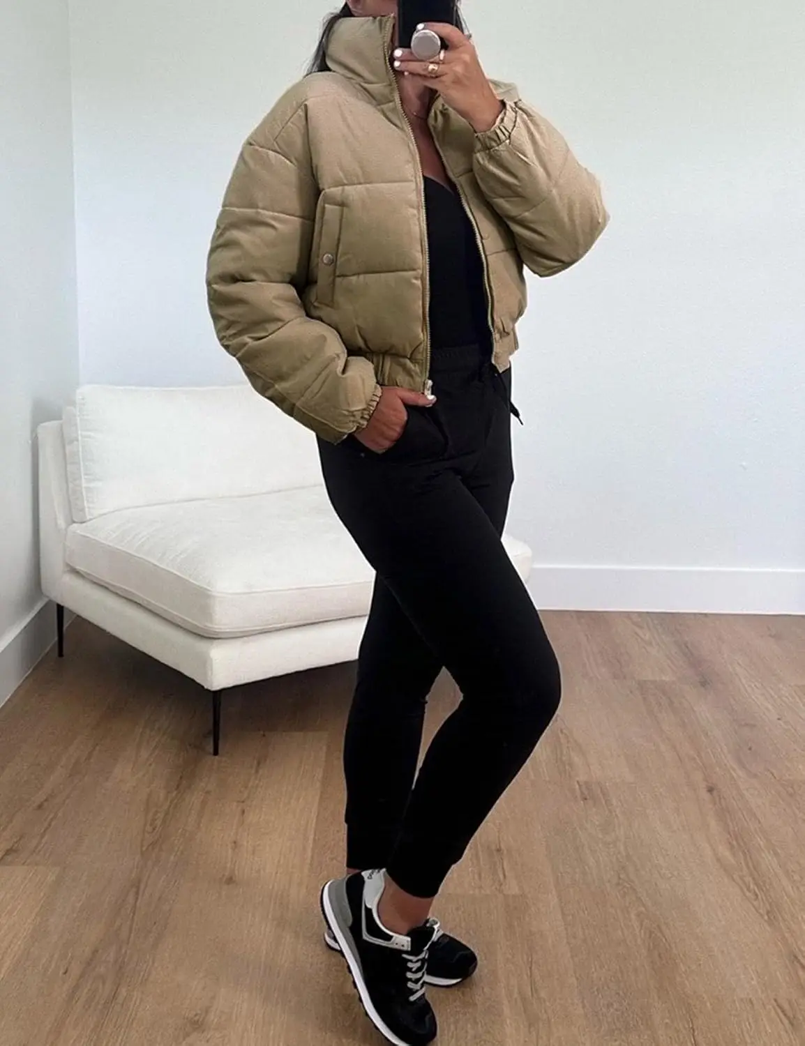 Custom Bomber Jackets for Men Puffer Jacket Men Winter Jacket Cheap Price  Custom Outdoor Woven Fabric Winter Coat Printed